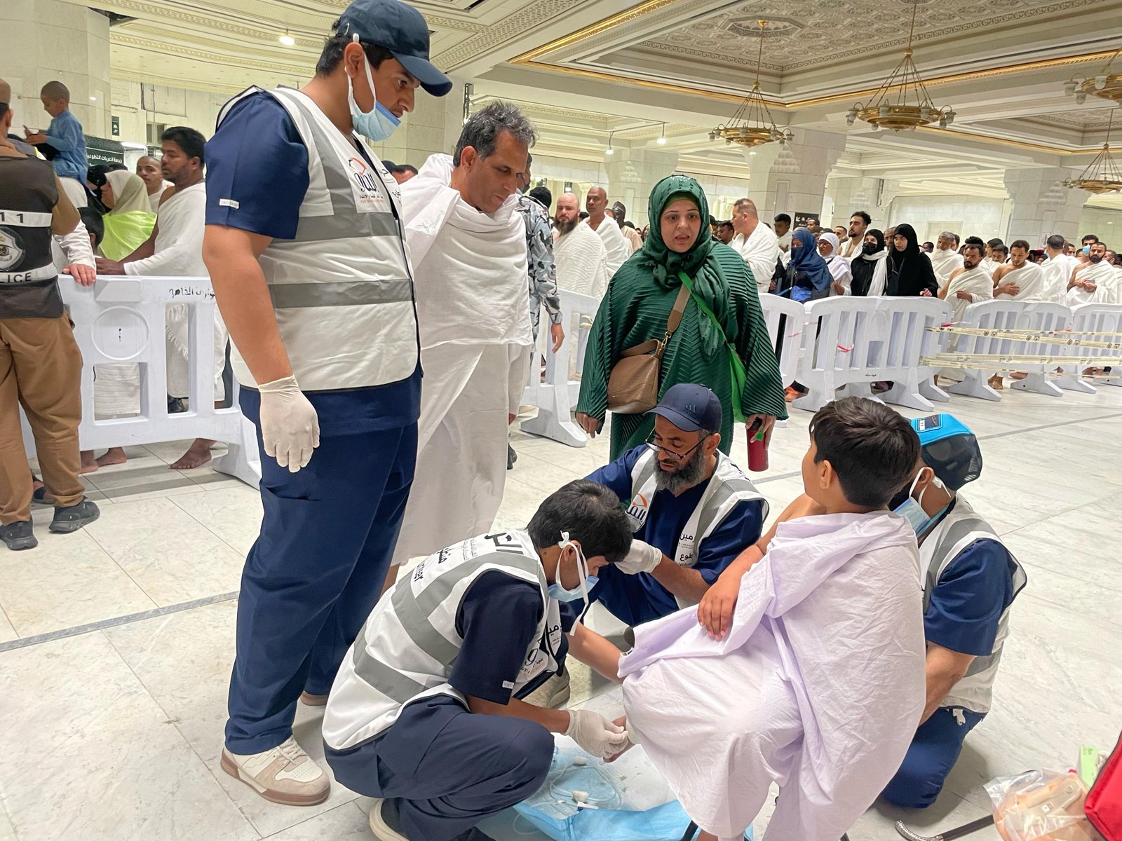 تقديم خدمات للمعتمرين